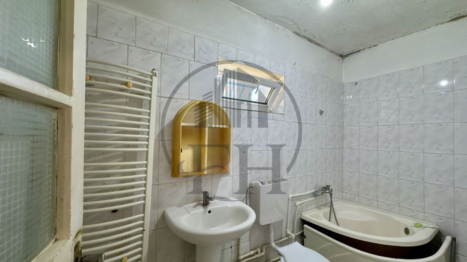 SOLD/VANDUT  - Casa de vanzare Constanta, zona KM5 - Poză 18