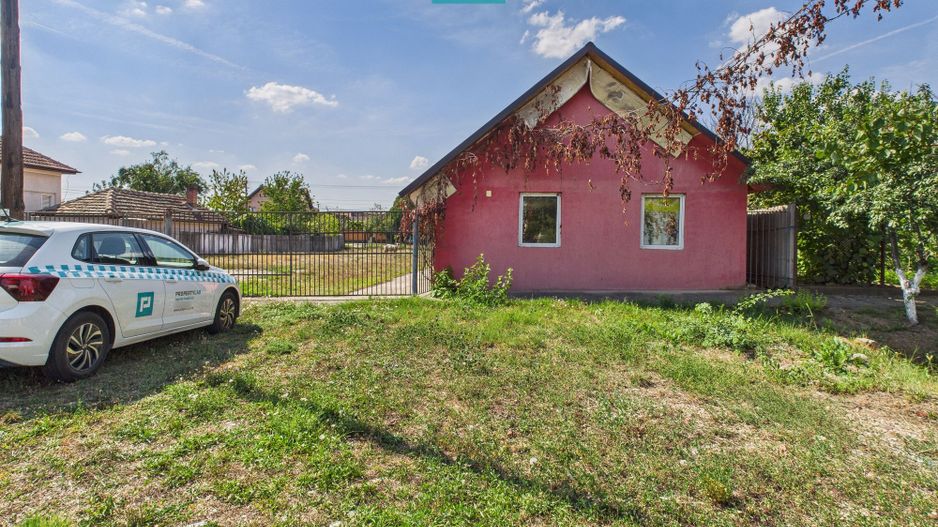 Casă/spațiu comercial pe DN79 în Zimandu Nou - Poză 2