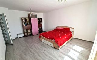 Garsonieră 41 mp — Funcționează ca Apartament cu O Cameră in Tecuci - Poză 2