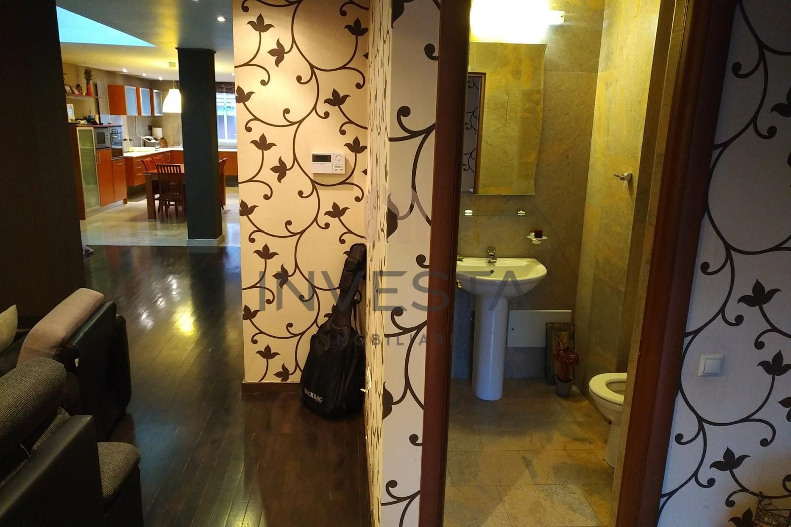 CASA SPATIOASA DE INCHIRIAT CU GARAJ DUBLU-PET FRIENDLY- BUNA ZIUA - Poză 12