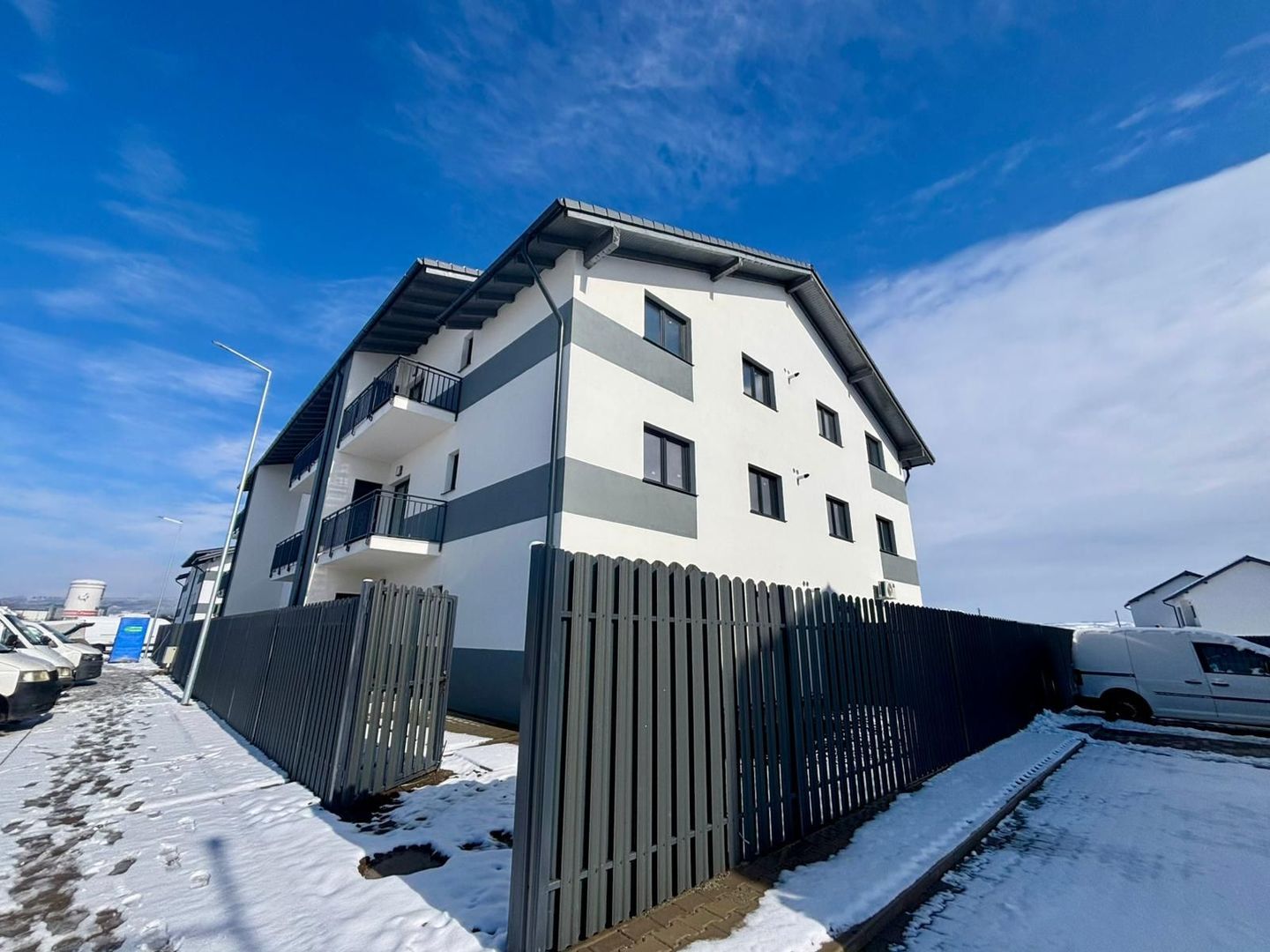Apartament 2 camere cu bucatarie inchisa - Selimbar - Poză 3