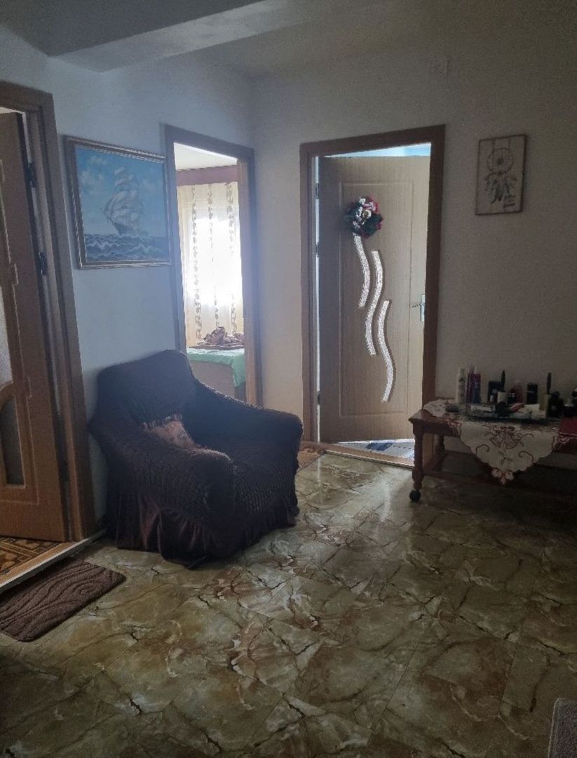 Apartament 3 camere - Poză 4