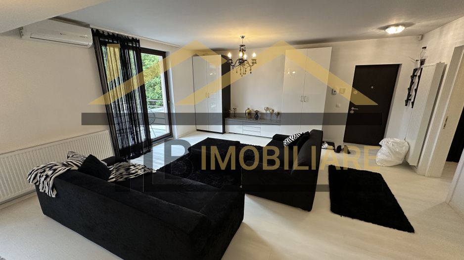 Apartament de 2 camere, 78mp, decomandat, parcare, Zona UltraCentral - Poză 2