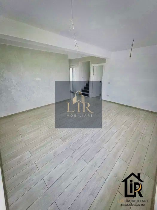 Casa 4 camere Pacurari Rediu - Poză 2