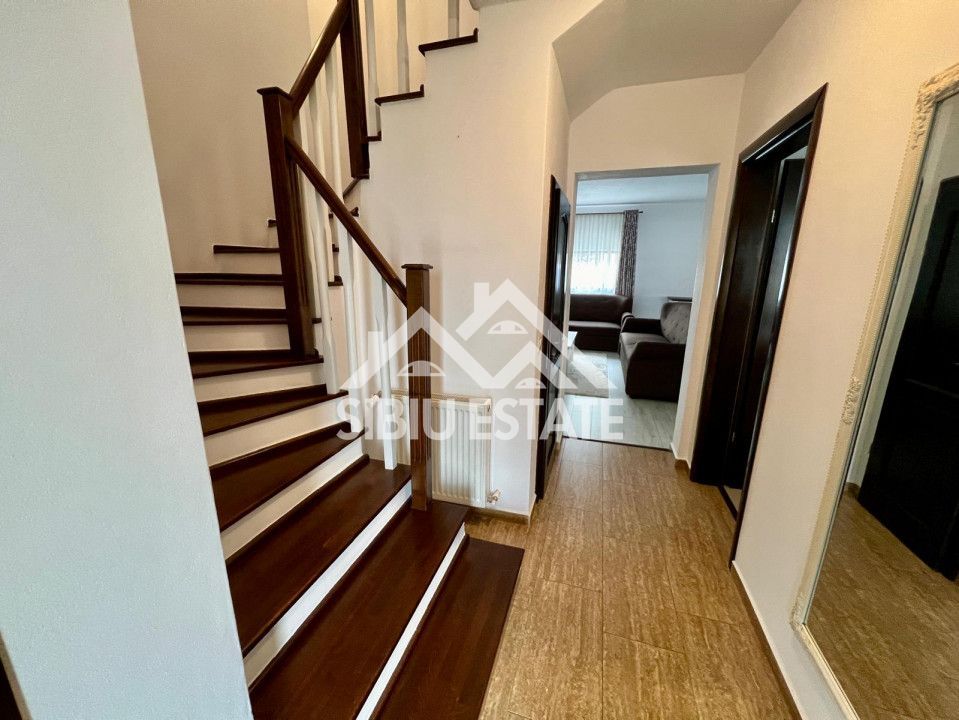 Casa tip duplex cu carport auto mobilata utilata cartier Arhitectilor - Poză 8