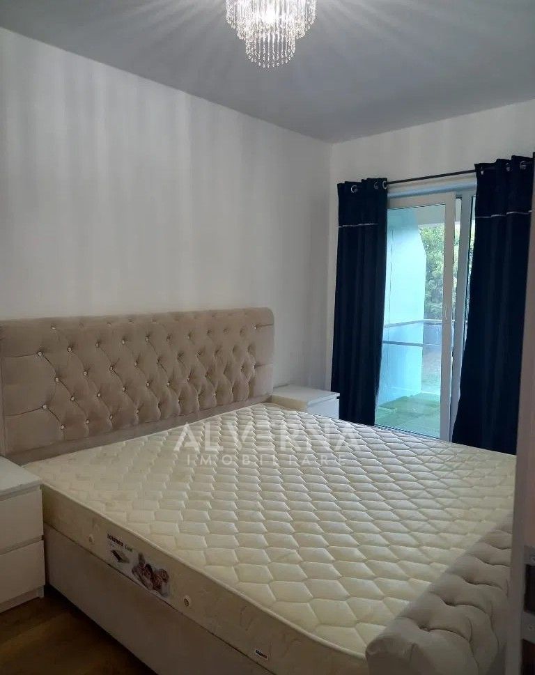 Apartament 3 camere | 62 mp + 16mp balcon | zona Intre Lacuri - Poză 3