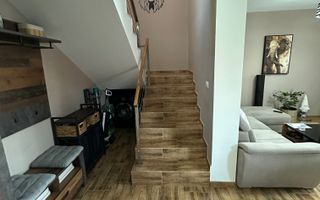 Duplex despărțit prin carpot - Poză 13