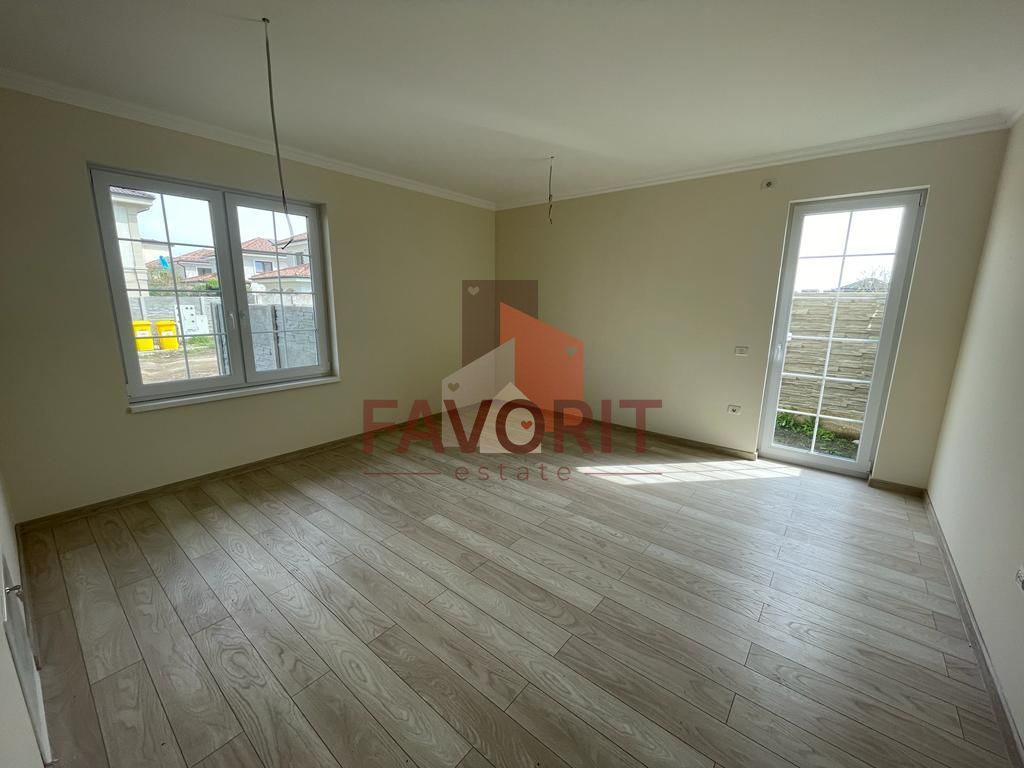 Gradina proprie 30 mp. Finisaje superioare. Pozitie excelenta. - Poză 7