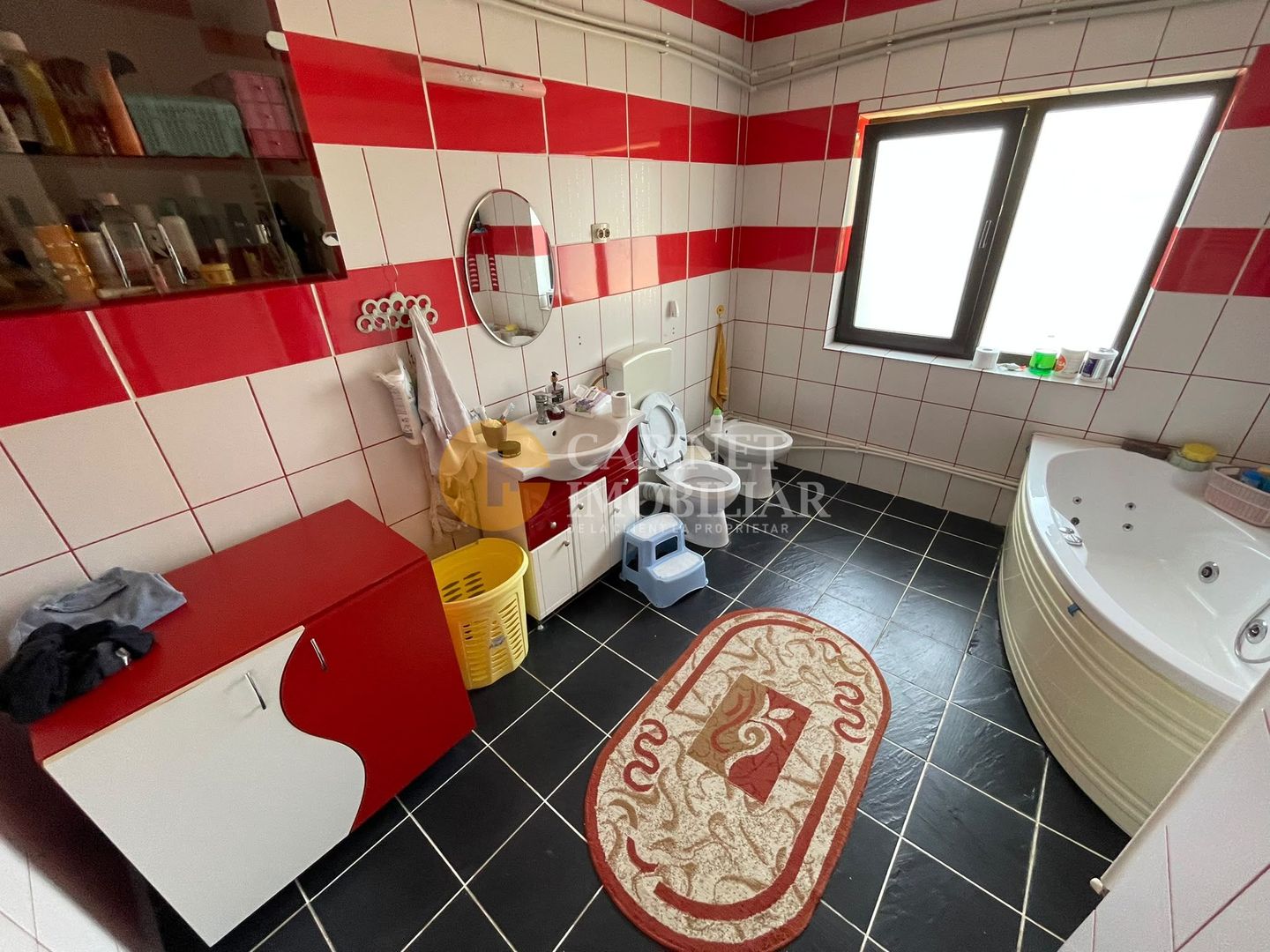 Casă Duplex Integral (Ambele Părți) - 325mp Utili, 1000mp Teren, Asfalt - Poză 8