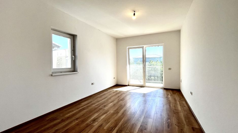 Duplex spațios și luminos | Giroc | Ideal locuință/ birou / grădiniță - Poză 15