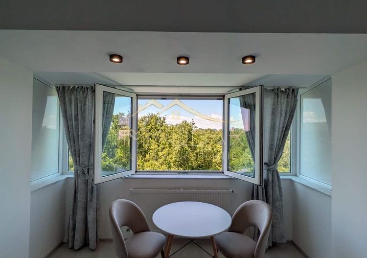 Garsonieră complet renovată – Prima închiriere  | Vedere în Cișmigiu - Poză 1