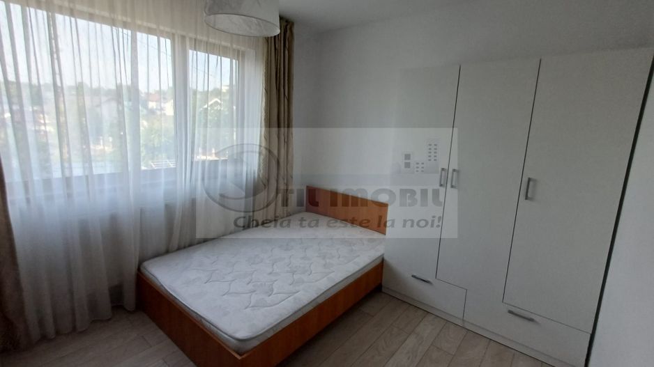 Casă 4 camere, 2 Locuri de parcare–Zona Valea Adanca- 830 euro - Poză 21