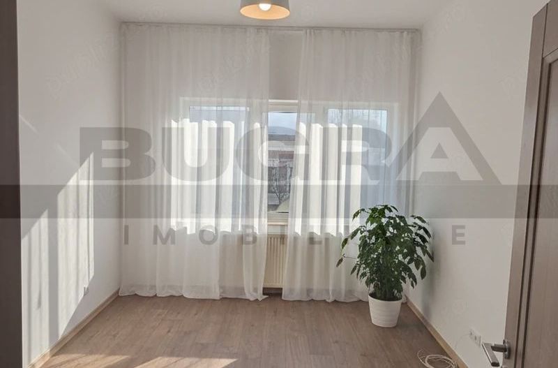 Apartament de 3 camere, modern, complet renovat, zona Centrala - Poză 2