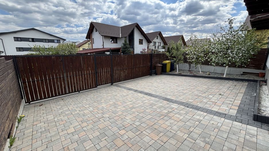 Casa 5 camere cu teren GENEROS si CARPORT - Cartierul Arhitectilor - Poză 4