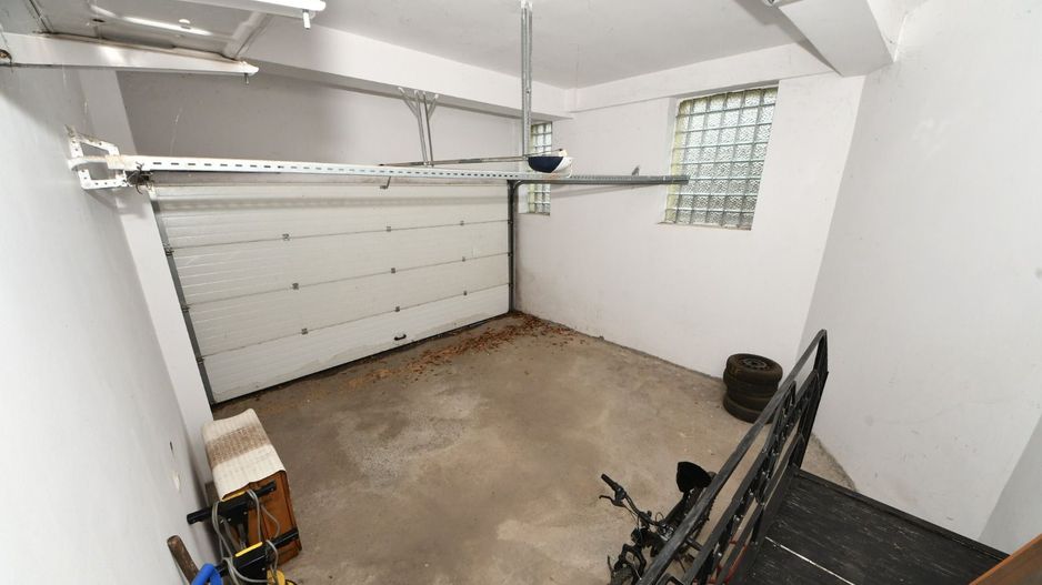 Vila spatioasa, constructie solida, zona micro 17 – Galati - Poză 12