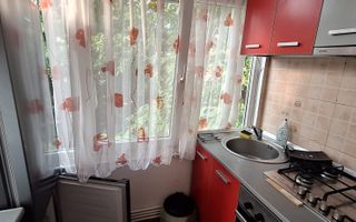 Apartament 2 camere DECOMANDAT de inchiriat, zona Pedagogic - Poză 4