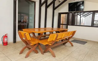 Vilă 5 dormitoare, 4 băi, 2 248mp teren, piscină. Preț: 229 000 E. - Poză 13