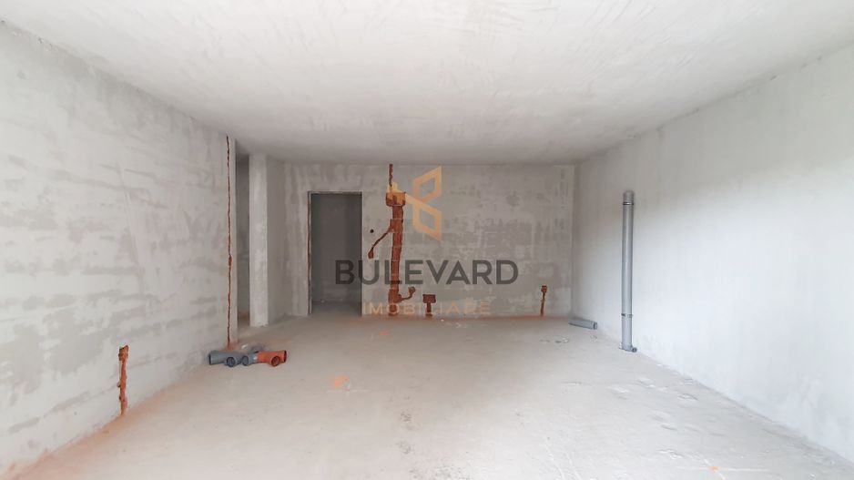 Apartament cu 2 camere, zona strazii Eroilor! - Poză 2