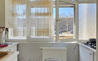 Apartament cu 2 camere (modificat în 3 cam.), etaj 1, VASLUI-zona CRUCEA GĂRII; - Poză 7