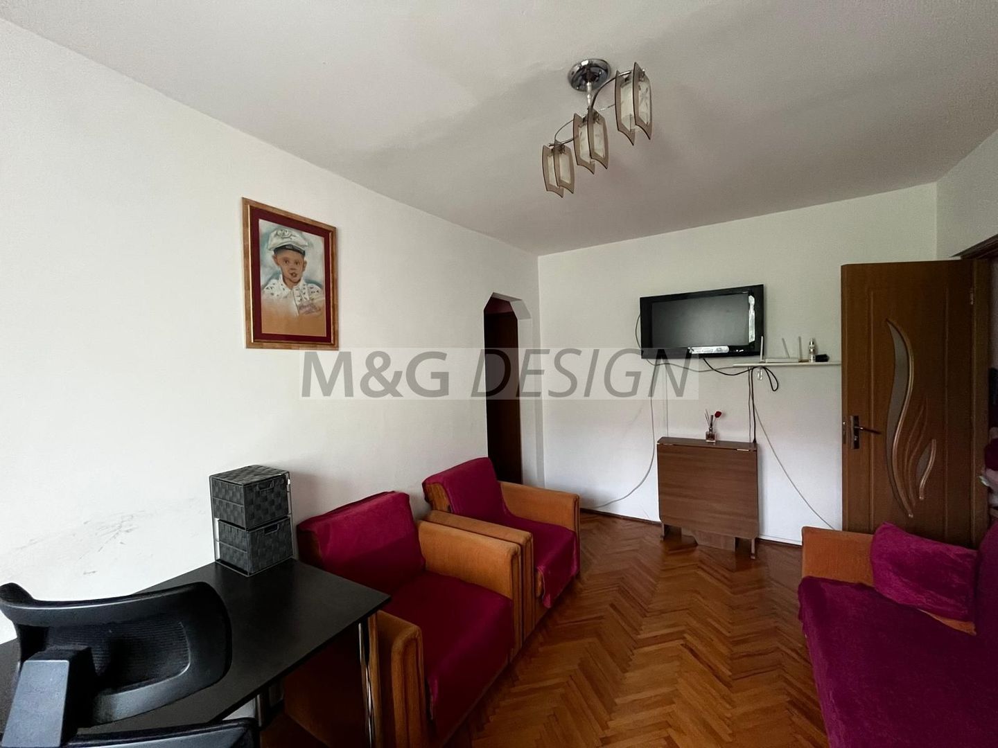 Apartament cu 3 camere Dacia - Poză 1