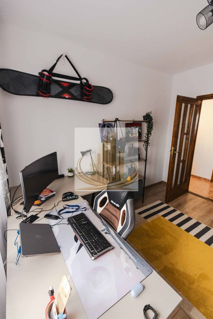 Apartament 4 camere Central 100mp 245000 euro - Poză 18