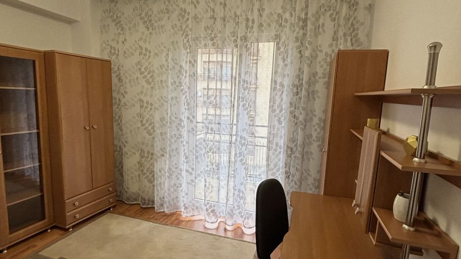 Apartament 3 camere bloc nou cu parcare subterana - Poză 49