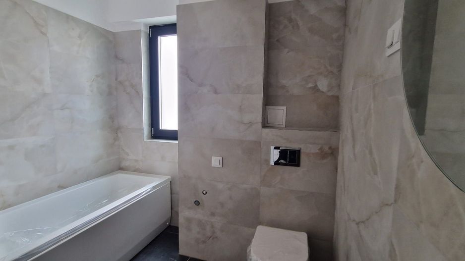 MUTARE IMEDIATA! Apartament 2 camere Dec 63 mp 117000E-Bucium - Poză 7