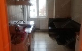 5 camere  Dambovita 2 bai 2 balcoane centrala termica - Poză 3