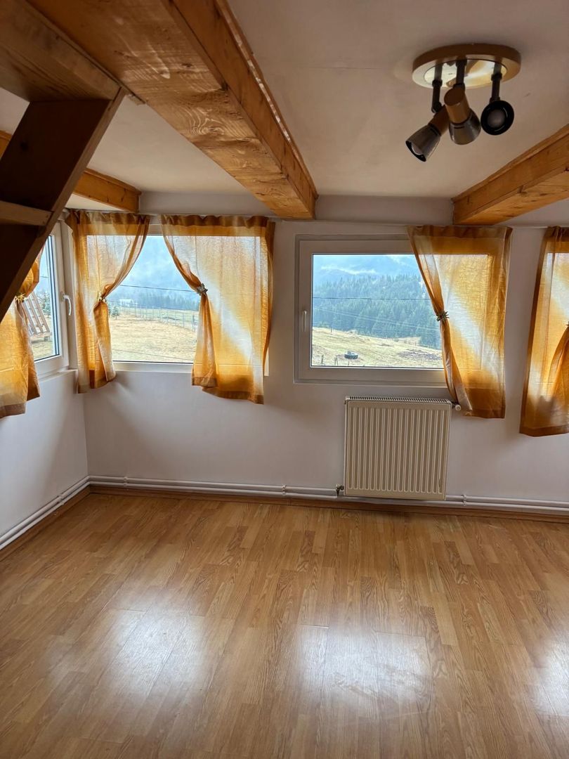 Exclusivitate - casa rustica, priveliste deosebita, 45 km de Brasov - Poză 25