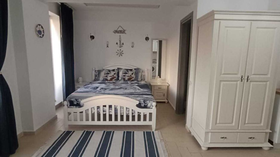 Garsonniera de vanzare in Mamaia Nord cu Piscina Exterioara si parcare - Poză 6