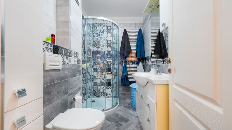 Apartament 3 camere - mobilat și utilat - Poză 9