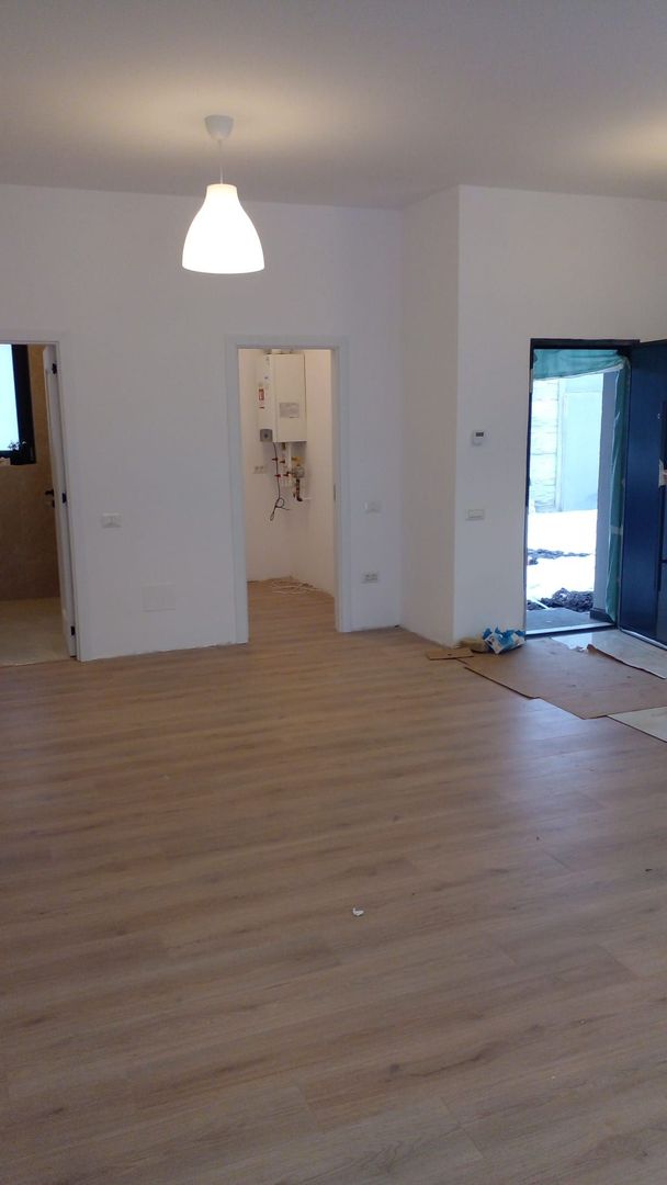 Reședință Modernă cu Finisaje Distinse - Poză 30