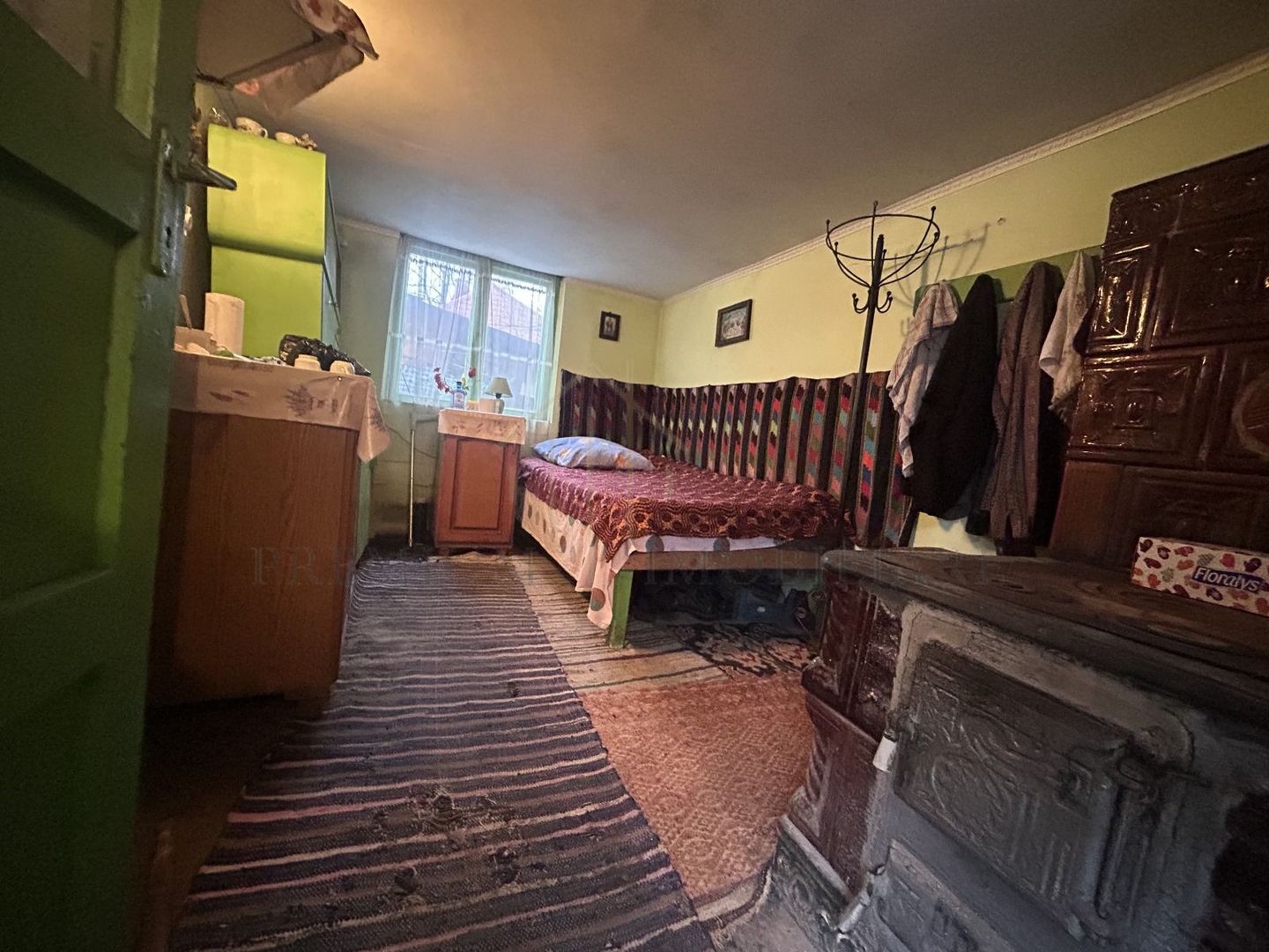 Casă bătrânească în Comuna Brătila - Poză 9