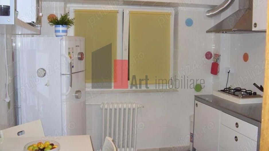 De vanzare apartament 3 camere apropiere Universitate - Poză 3