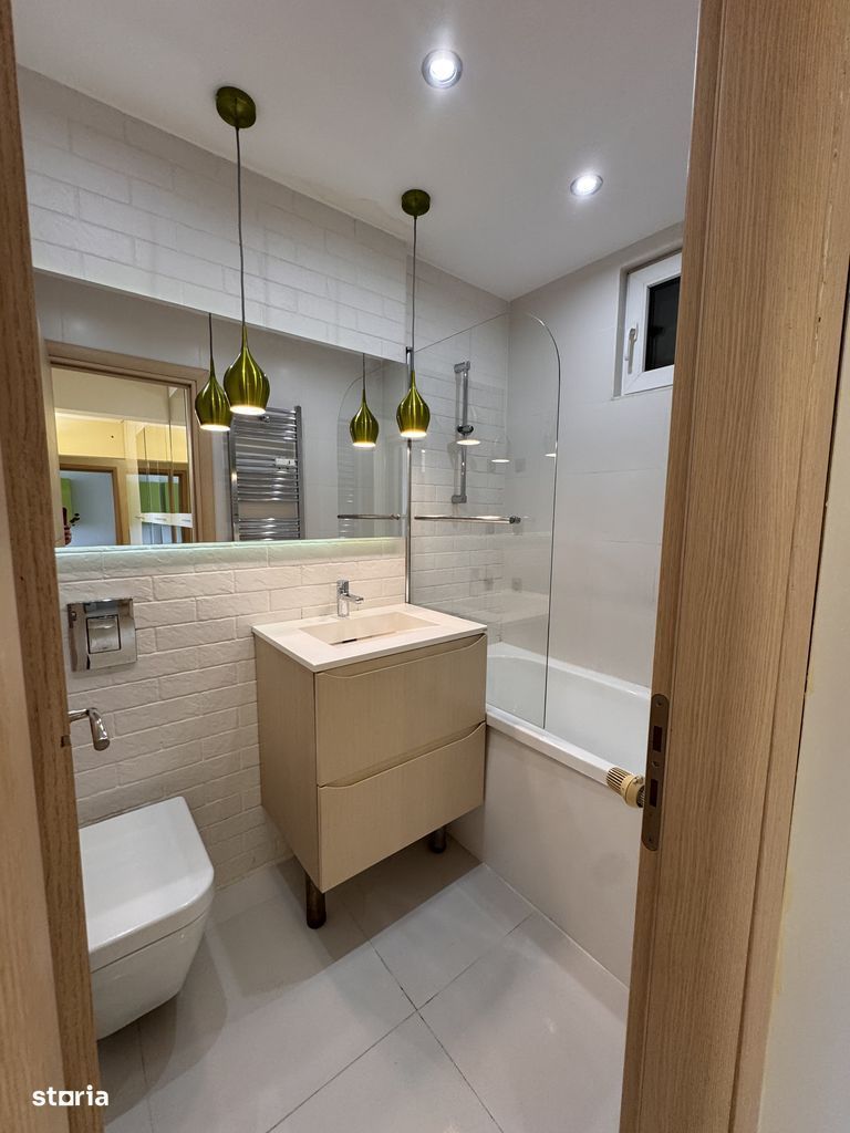 De inchiriat ap. 3 camere Bdul Alexandru Obregia sector 4 - Poză 12