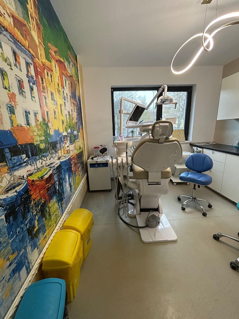 De vânzare: clinica stomatologica dotata zona Regiei - Poză 2