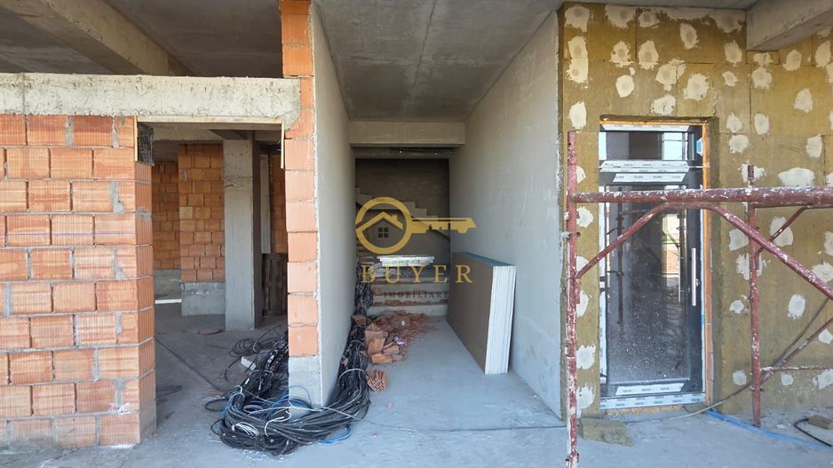 Penthouse cu 3 camere si terasa 47.60mp- Selimbar, panorama spre munti - Poză 11