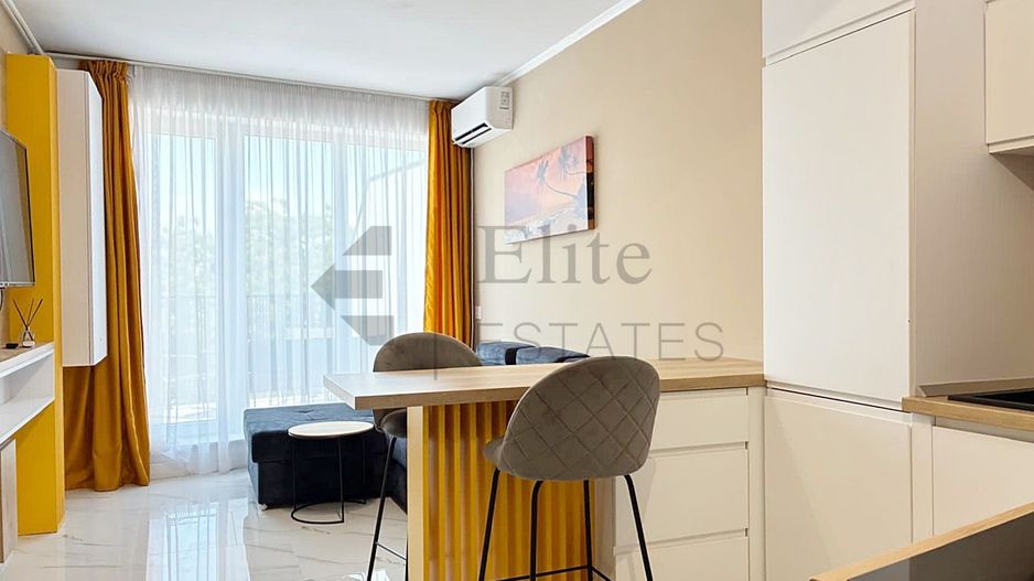 Apartament cu 2 camere bloc nou ultracentral | Terasa 15 mp - Poză 1