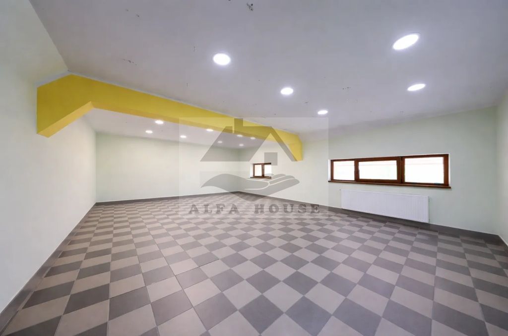 Casă plus Spațiu Comercial 741 mp, Teren 906 mp Brasov - zona Blumana - Poză 4