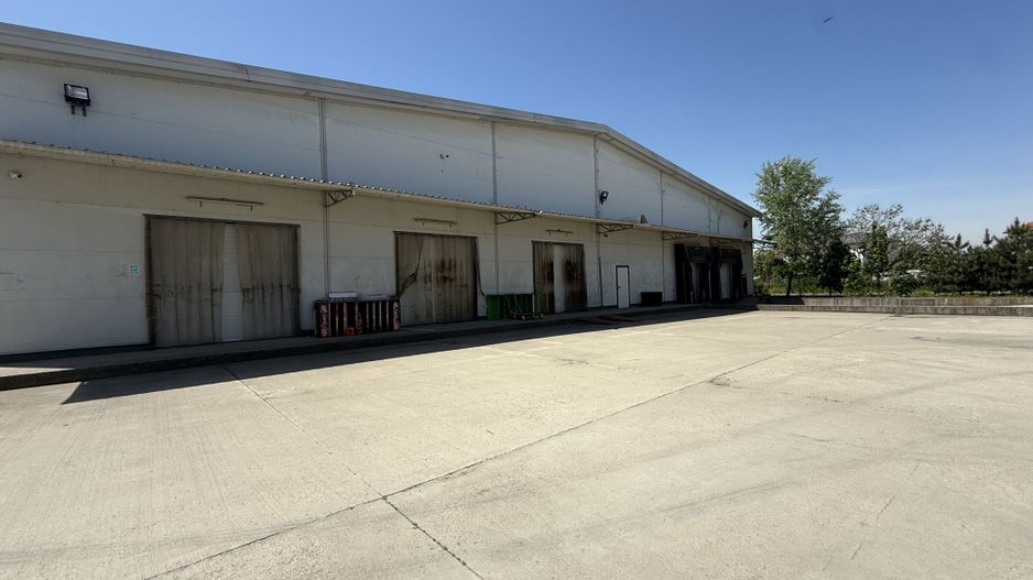 De inchiriat depozit logistic cu rafturi incluse, 2 rampe , Chitila - Poză 3