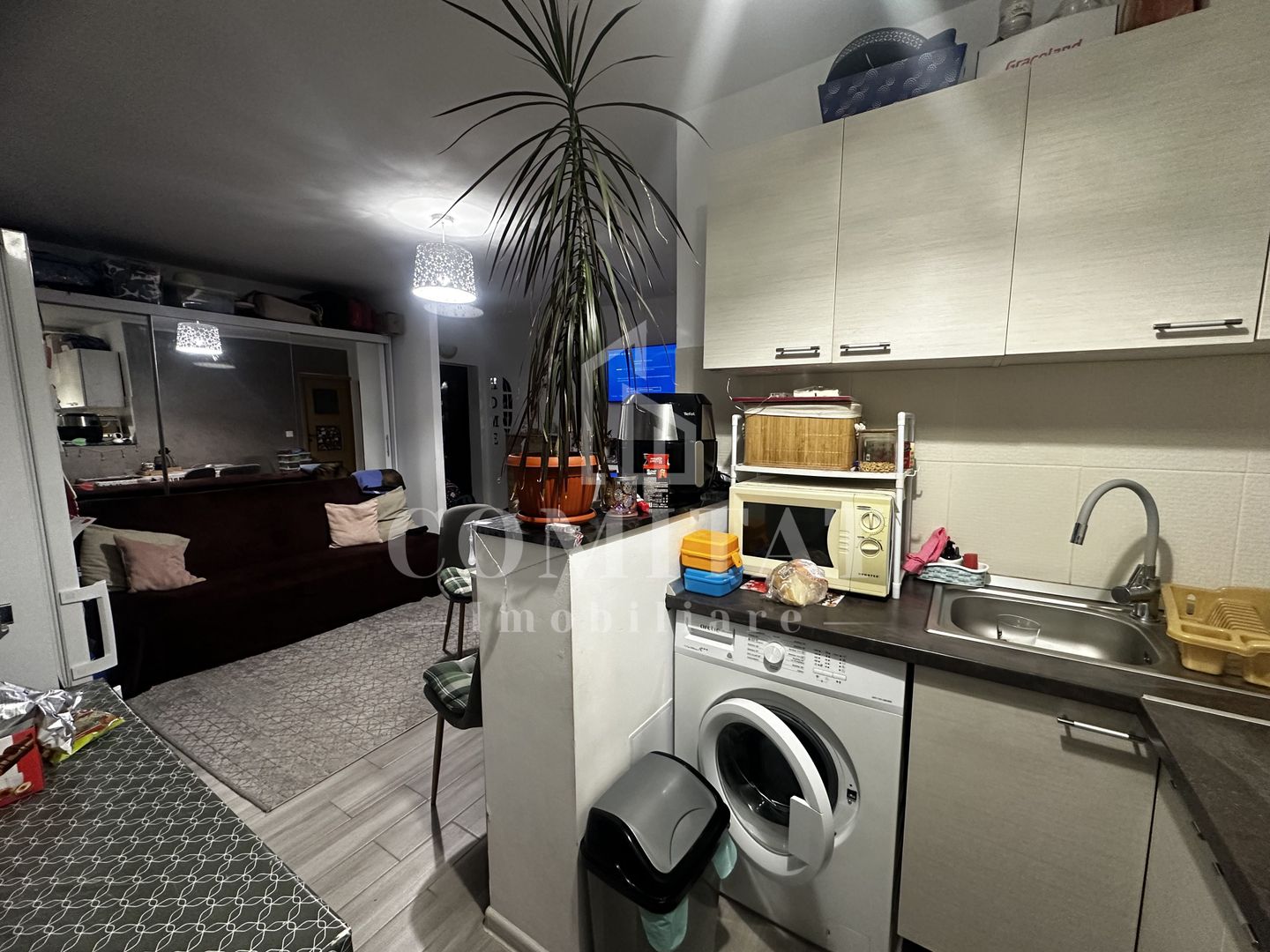 Apartament 2 camere | Loc de parcare | Zona Str Stejarului - Poză 6