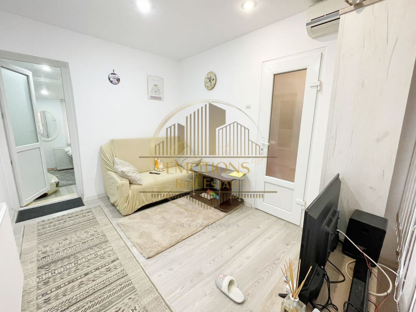 OCAZIE | Apartament 2 camere - curte comuna - central - Poză 4