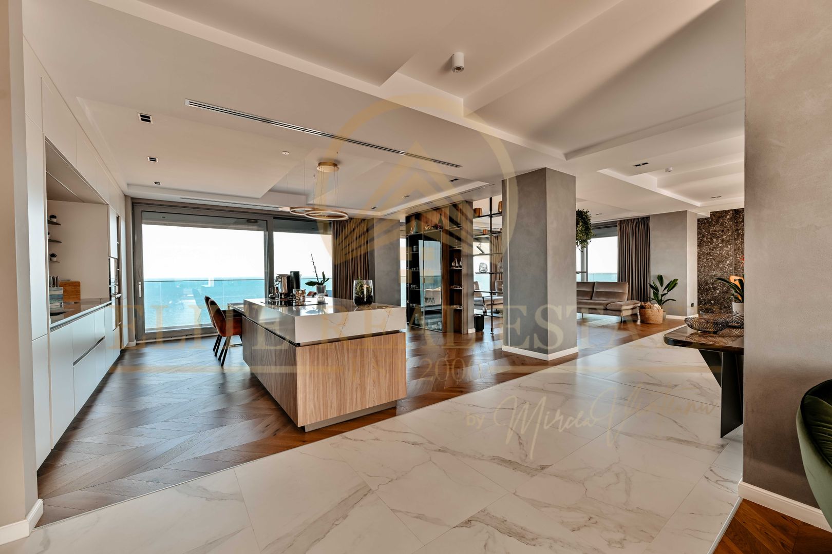 PENTHOUSE UNIC in mijlocul orasului Constanta - Poză 4