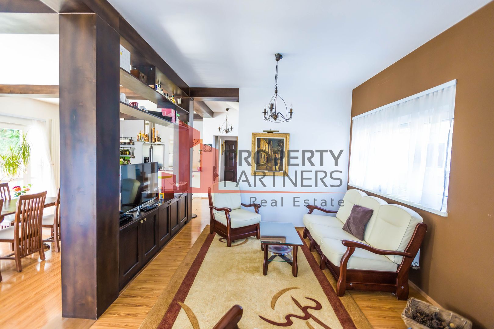 Vilă in Bran cu teren de 28.000 mp și priveliște spectaculoasa - Poză 9