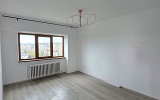 Centru - Gara Iasi- renovat complet - 3 camere decomandat - 69mp - Poză 2