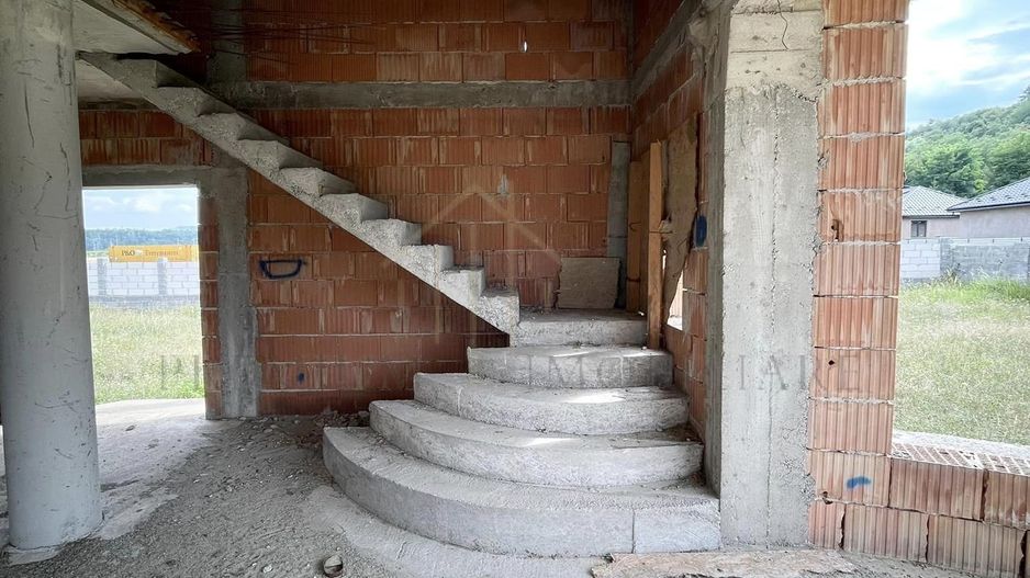 Casa Cartier Andrasesti - la rosu - Poză 6