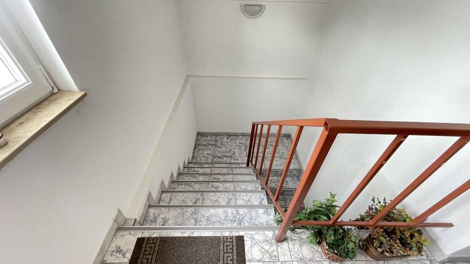 Casa de vanzare in zona Lipovei - Poză 7