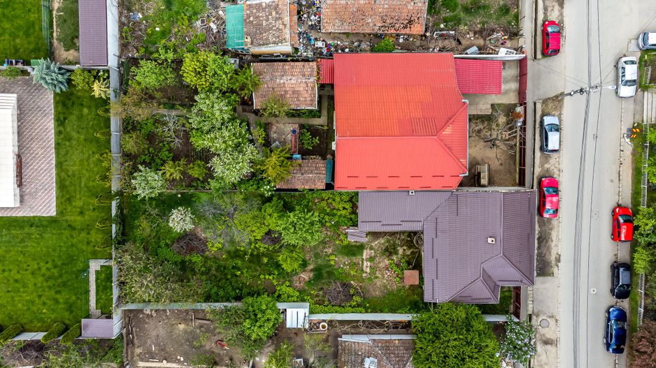 Teren spațios cu casă veche in Vlaicu - Poză 4