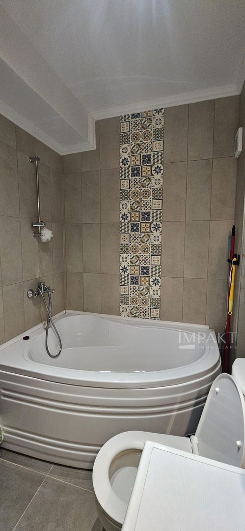Apartament cu 3 camere, 2 balcoane si loc de parcare in Donath Park - Poză 8