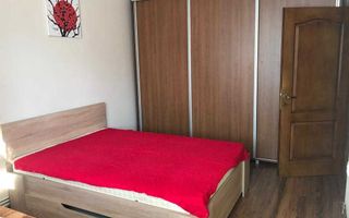 De vanzare apartament 2 camere - Poză 4